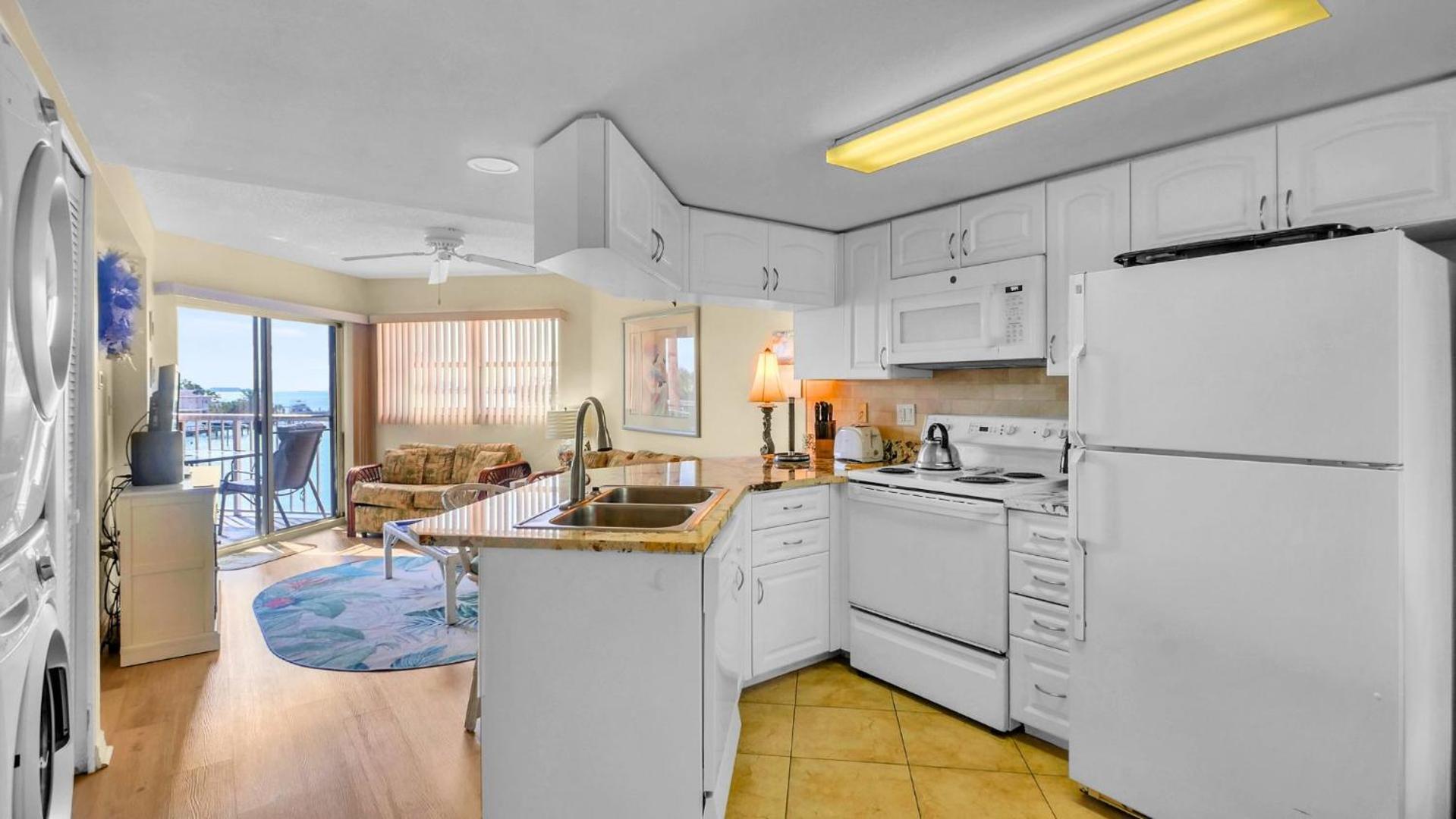 Sunrise Resort By Liberte' St. Pete Beach Exterior photo